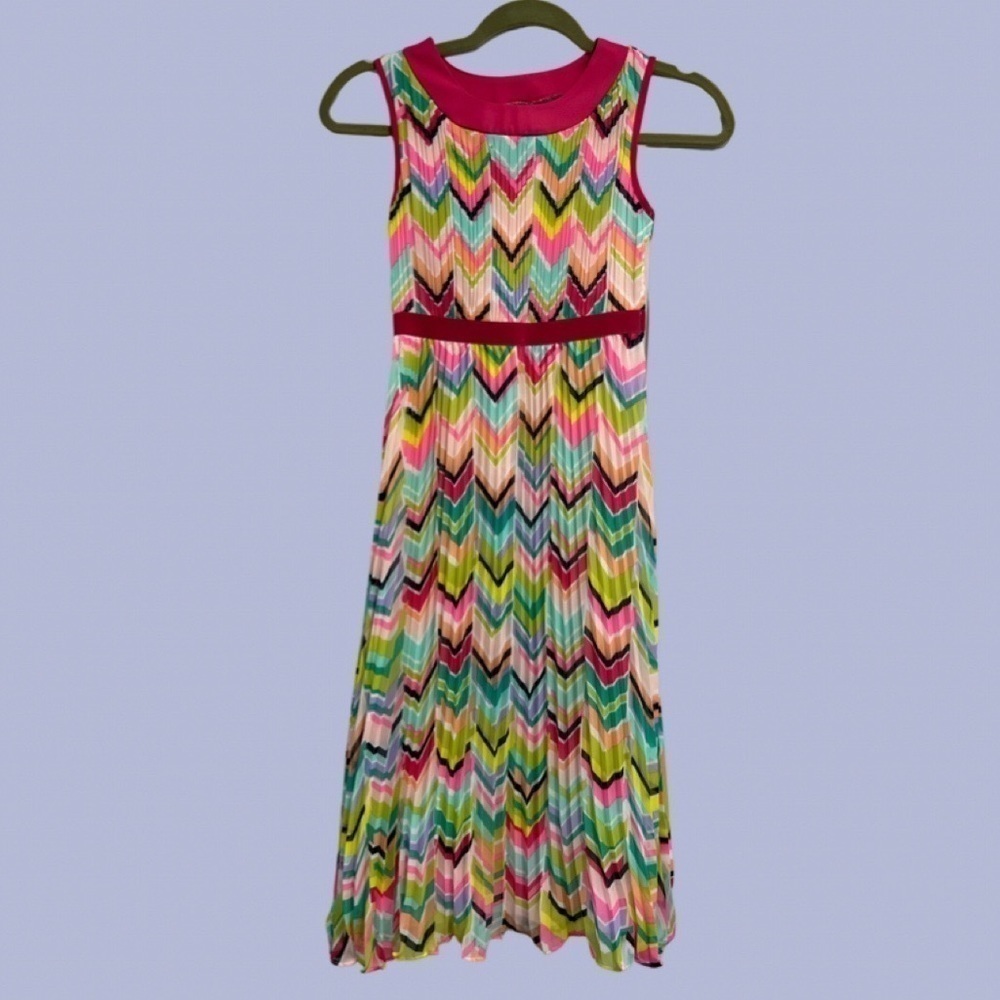RARE EDITIONS colorful chevron pleated maxi dress